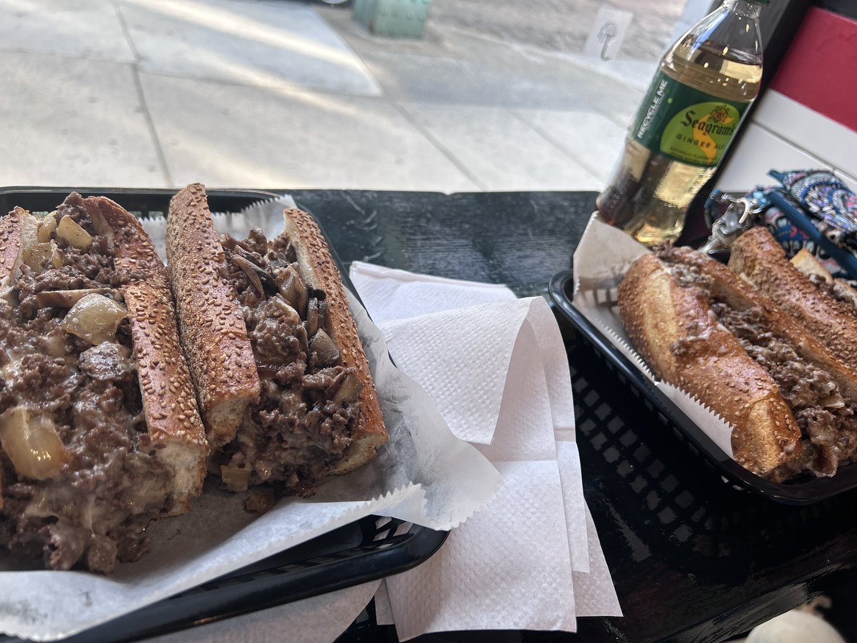 Yunkernuts's tweet photo. @BarstoolPhilly If it’s the right Lorenzos, this is from there. Was top tier steak imo. Highly recommend! https://t.co/h7uX6wS29J