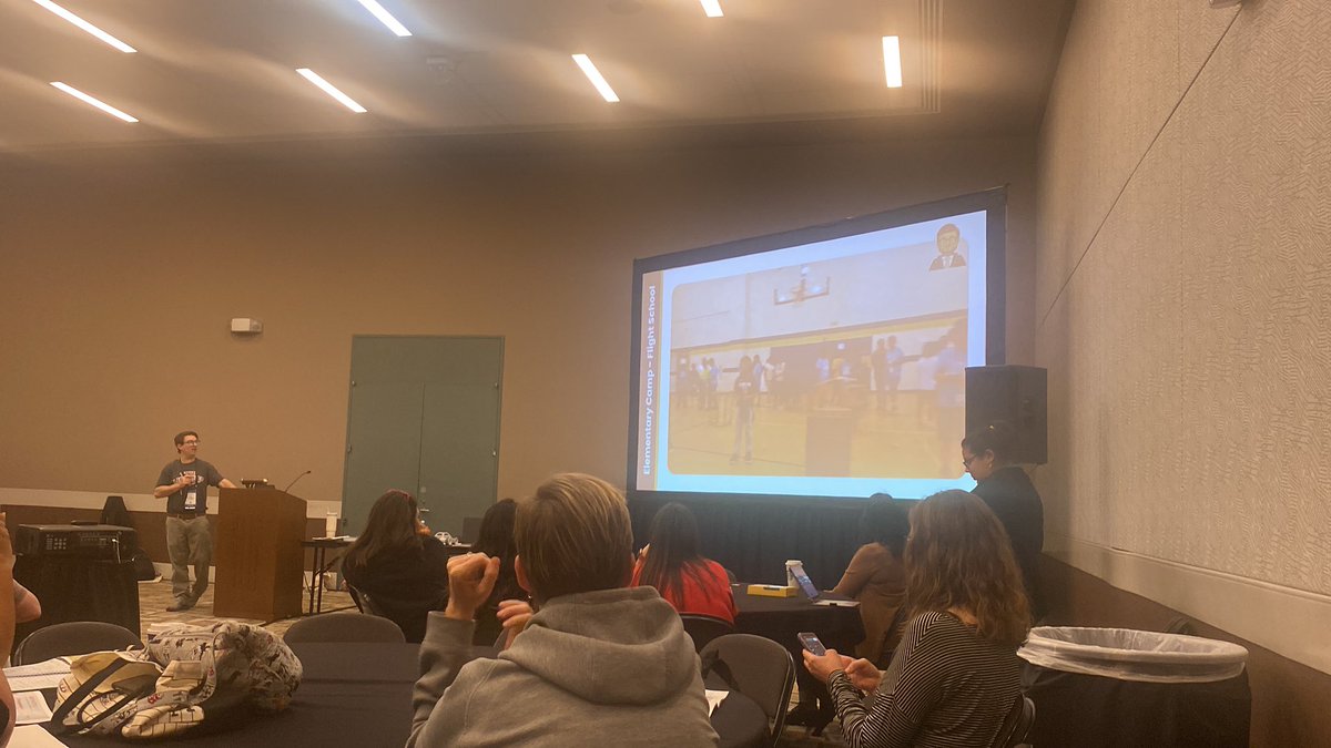 Katie Michna tweet media