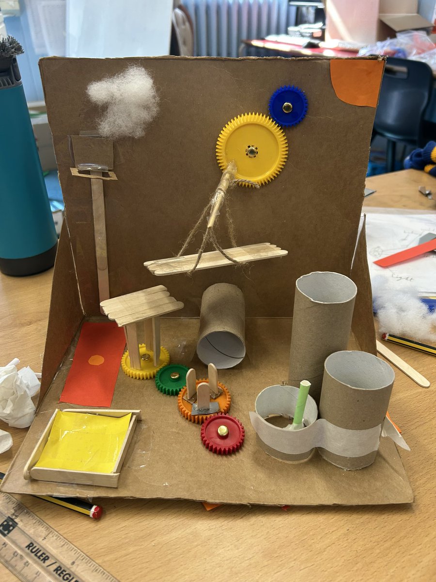 Year 4 have enjoyed using gears to design and make playgrounds in Design &amp; Technology! 👏