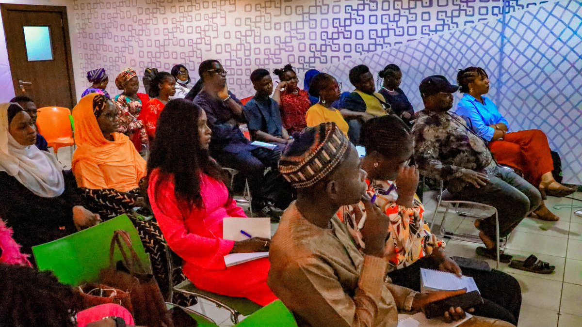 The Scoop Storytelling Initiative (@thescoopstory) on Twitter photo The Abuja #RYLIGA Bootcamp keeps getting interesting with <a href="/hurairasadiq/">Lami Sadiq</a> as she facilitates on āJournalism Ethics and Standards for Reporting Youth-Led Initiativesā.
"Journalism without a moral position is impossible. Every journalist is a moralist. It is absolutely unavoidable." The Abuja #RYLIGA Bootcamp keeps getting interesting with <a href="/hurairasadiq/">Lami Sadiq</a> as she facilitates on āJournalism Ethics and Standards for Reporting Youth-Led Initiativesā.
"Journalism without a moral position is impossible. Every journalist is a moralist. It is absolutely unavoidable."