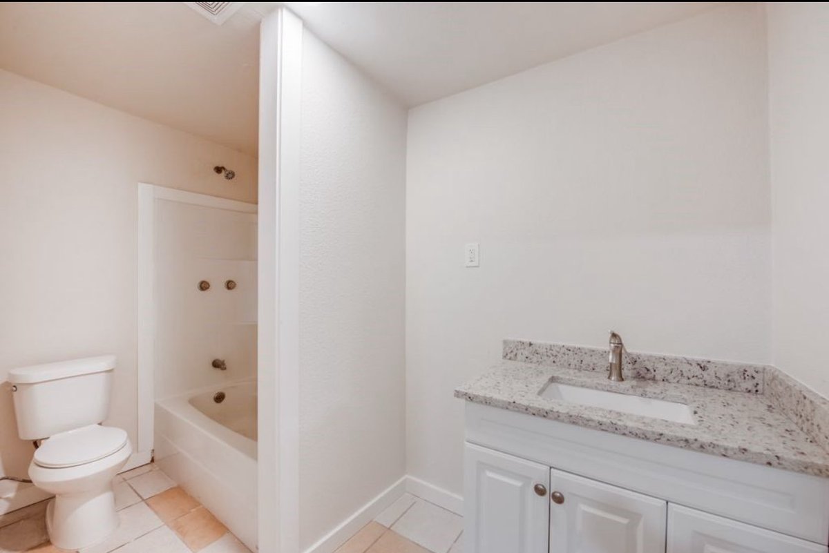 Lincoln_P's tweet photo. Owner Financing or Rent-to-Own options
Fort Worth, Texas

Discover your dream home with this newly renovated property, now available for purchase with Owner Financing or Rent-to-Own options! Enjoy modern amenities and a fresh interior design perfect for comfortable living. https://t.co/hCkIXYIyrU