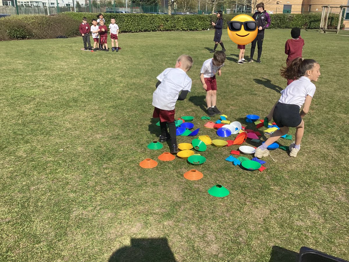 Mr Collett tweet media