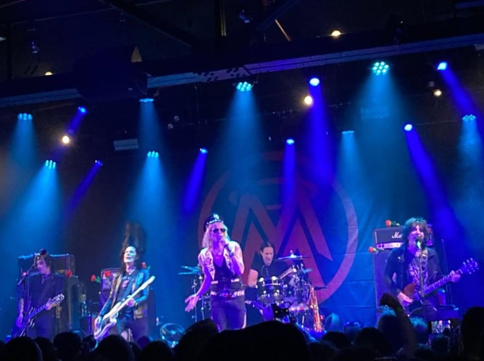 SoCal_MusicFan's tweet image. Totally cool photos of #MichaelMonroe and Band with special fill-in Todd at #Racket in #NewYorkCity, their first show of the U.S tour! 🎶🔥🎶 #ToddKerns
📸RyanCrash