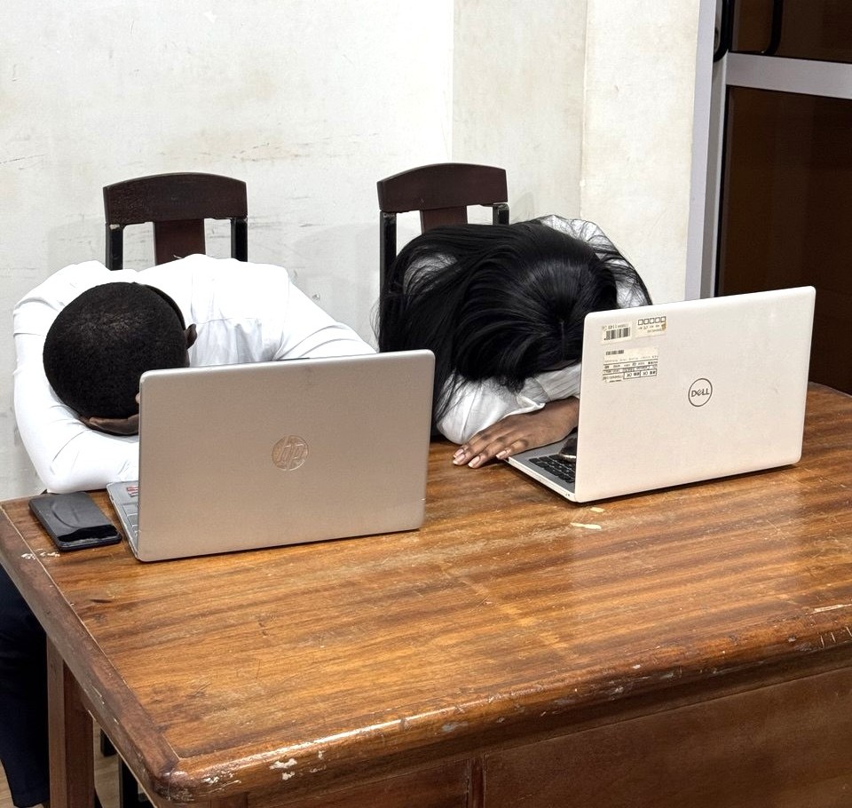 compengKNUST's tweet image. 📍Project Defense
Head on the table—are they sleeping, praying, or just tired?
Some students have finished defending, others are rehearsing, and some are still waiting.
Whatever stage you’re at, stay strong and finish well!
#ProjectDefense
#ComputerEngineering
