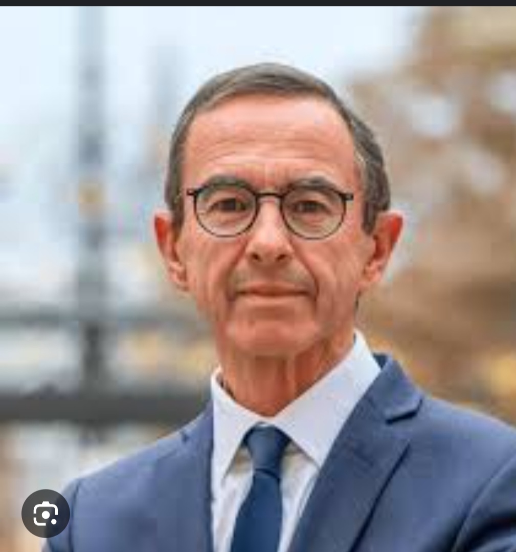 nicolasbat15869's tweet photo. Bonjour,

Suite à ma nomination par les instances nationales de référent et organisateur en Corse-du-Sud des élections du président des Républicains je vous soumets les  professions de foi des 2 candidats Bruno Retailleau et #LaurentWauquiez https://t.co/SYpdPDaRPU