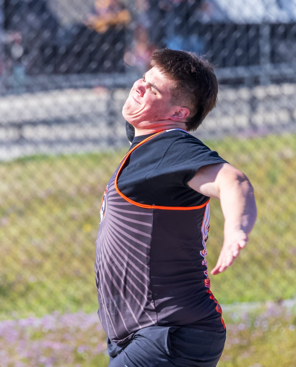 Track season just started! Every rep in the ring is making me stronger for football. #RepMo #TrackSeason #ShotPut #FootballGrind #StrongerEveryDay #NoOffSeason #DualAthlete
