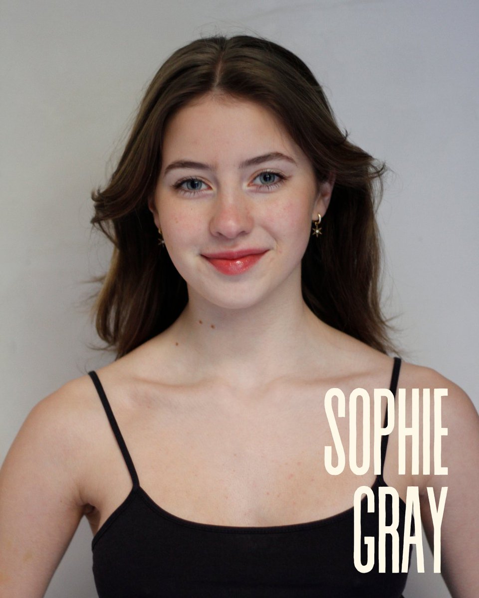 DanceLimerick's tweet image. Read all about #stepup2025 dancer Sophie Gray here tinyurl.com/5a795u4p 

Sophie graduated with a BA in Modern ballet at the @RCStweets and has worked with the Irish National Youth Ballet and Budapest Dance Theatre