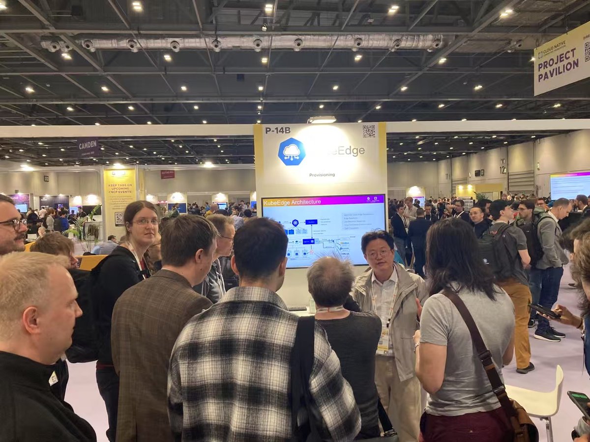 KubeEdge tweet media