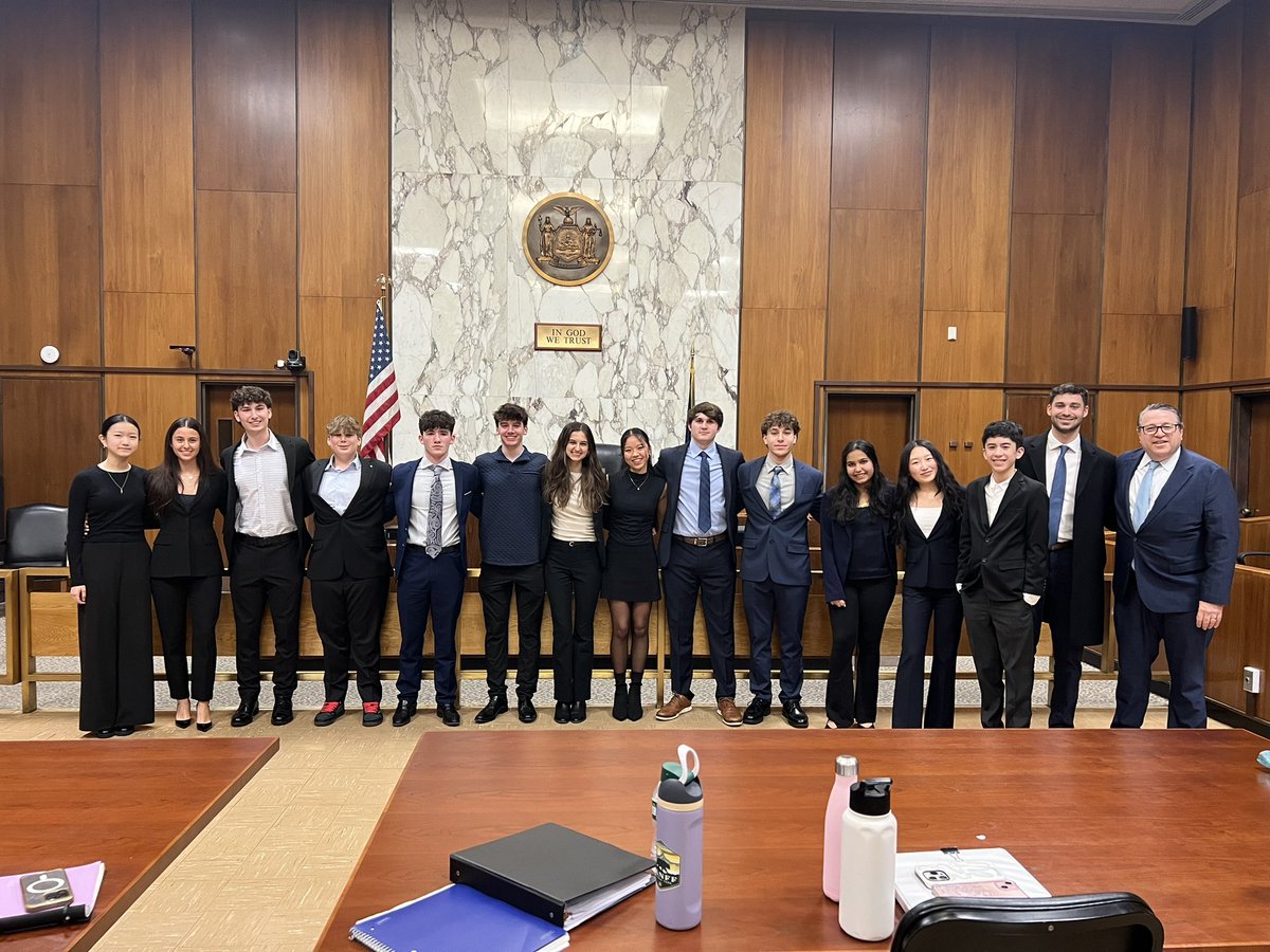 Wheatley Mock Trial is off to the Championship Round!!! Thanks to our fantastic group of kids and our brilliant attorney advisor <a href="/SchwartzDefense/">David Schwartz Attorney</a>, we will be in the Nassau County Finals next week! What a wonderful team win!! #ewlearns <a href="/WheatleySchool/">The Wheatley School</a> <a href="/EastWillistonSD/">East Williston UFSD</a>