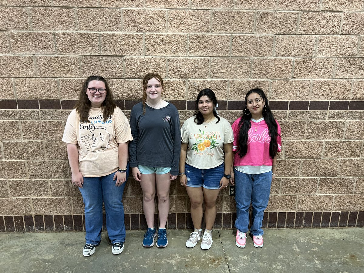 Congratulations to Amber Stone, Hailey Van Nostrand, Josslyn Collazo, and Valentina Aleman on earning a first division rating on their solos at UIL! Amber and Val will be singing at Texas State Solo and Ensemble Contest on May 24th. #TFND #KISDinspires