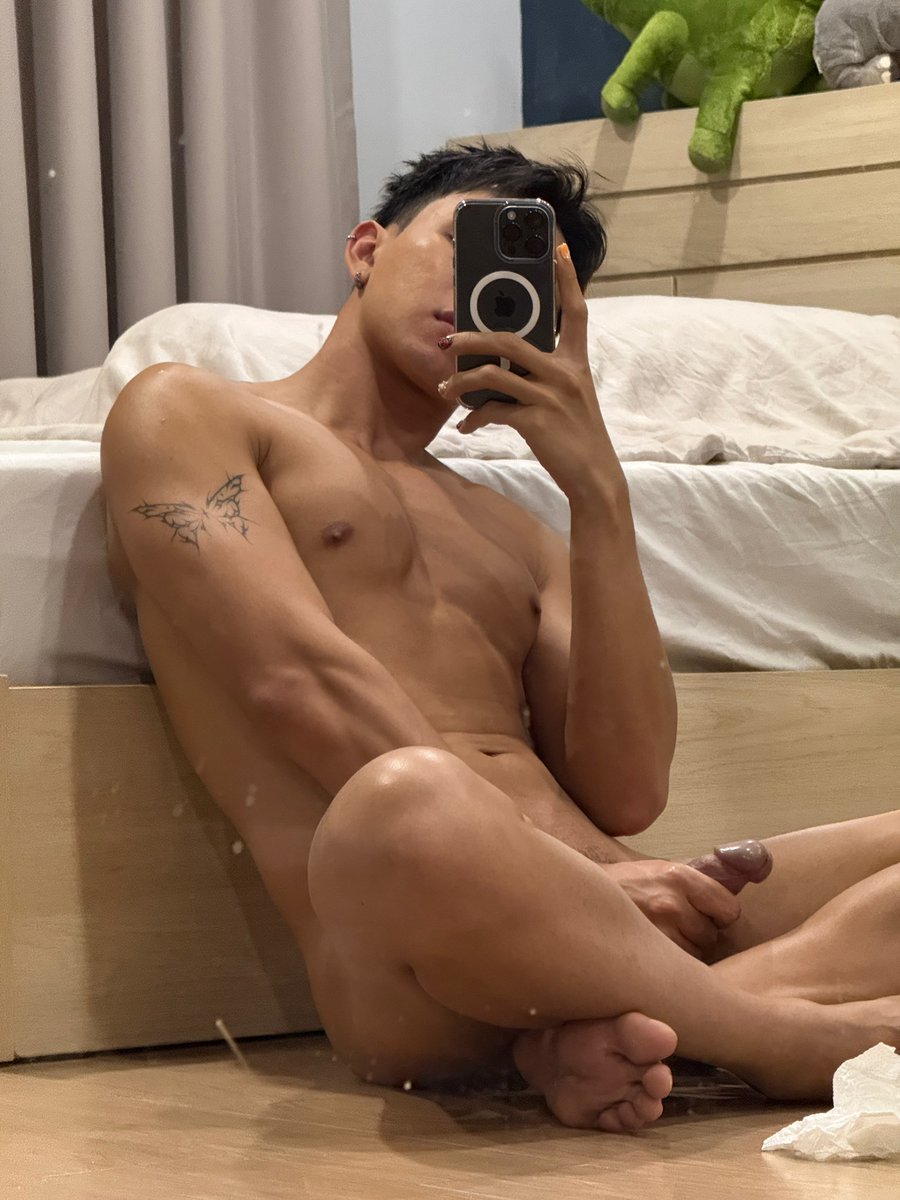 ONLYPX54's tweet photo. ว่างไม่ได้เลยเล่นควยจนน้ำแตกตลอด https://t.co/PIx1Uh9P7Z