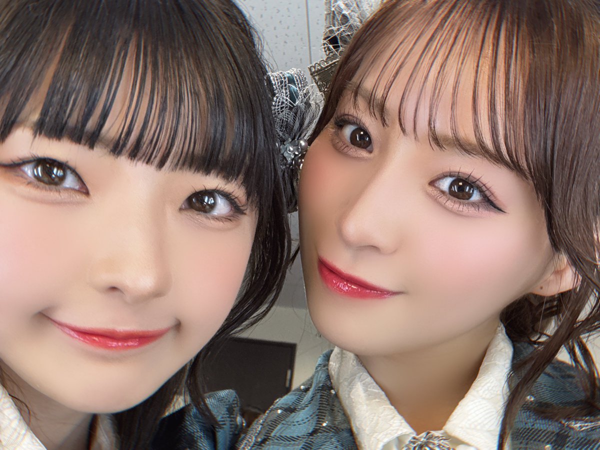 冨田菜々風24girlsコンプ！ 冨田菜々風24girlsコンプ！ 左から佐々木舞香、野口衣織、冨田