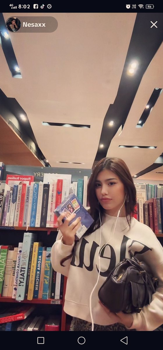 FranzMedeL07's tweet photo. Thank you so much for the live, take care going home Beybe @Nesamahmoodii 🤍🌼 

Model ng books yan sya saka fortune teller 😭🤣🤣

Mahal kita sobraaaaa 🤍🌼🥰🤟

#nesamahmoodi https://t.co/nV5wLtyHq3