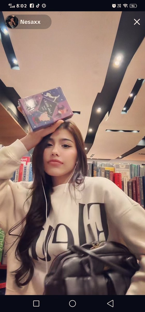 FranzMedeL07's tweet photo. Thank you so much for the live, take care going home Beybe @Nesamahmoodii 🤍🌼 

Model ng books yan sya saka fortune teller 😭🤣🤣

Mahal kita sobraaaaa 🤍🌼🥰🤟

#nesamahmoodi https://t.co/nV5wLtyHq3