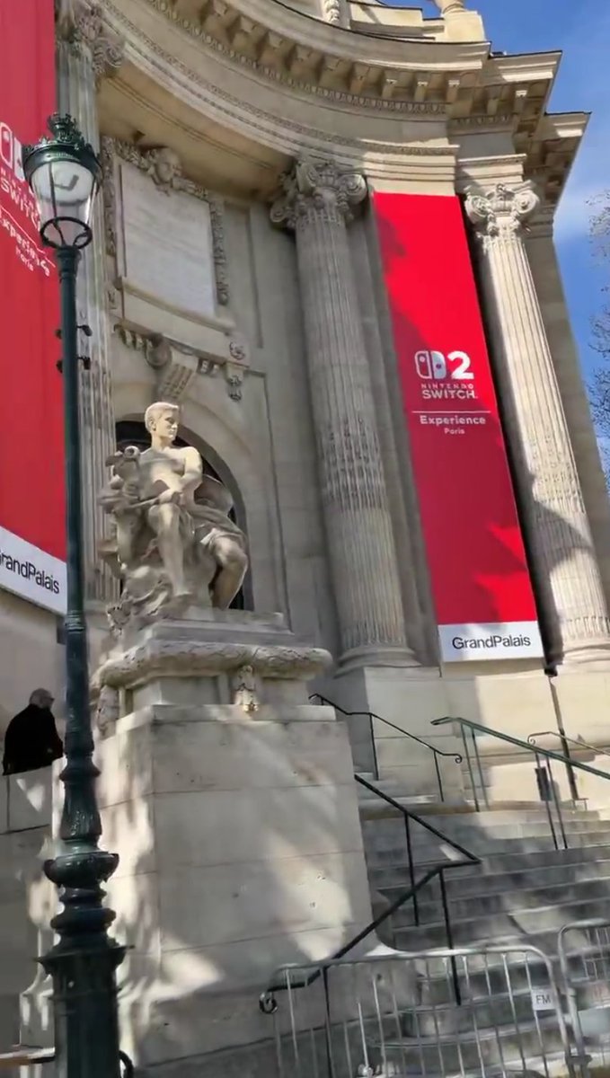 World Friend tweet media