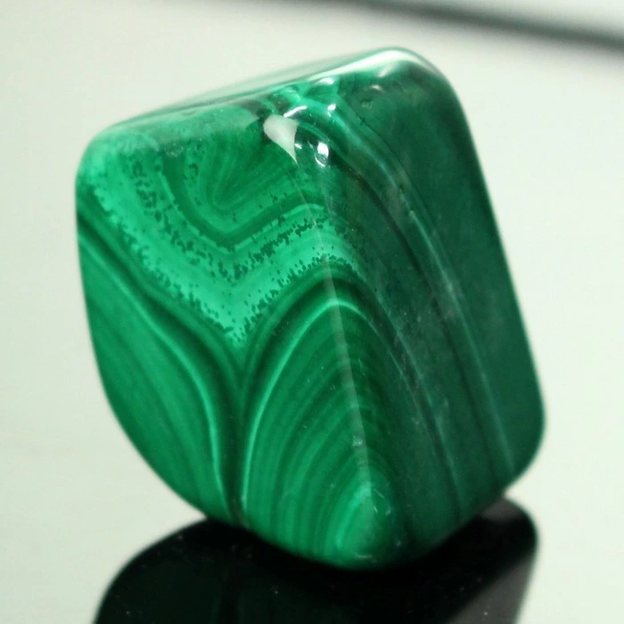 mineralmarche1's tweet photo. ミネラルマルシェ初出展

ザンビアは鉱物資源のポテンシャルが高く、銅、コバルト、ニッケル、鉄鉱石その他工業用鉱物が賦存していると言われている国。
昨年、ミュンヘンショーで誘致したザンビアの方々が「さいたまミネラルマルシェ」に初来日＆初出展します

スムーズにVISAがおりなかったり、時期の見合わせ等々、現地で成約した店舗数には達しませんでしたが新た��一歩🐾どんな鉱物がお披露目されるのか、乞うご期待！

サイエンスフェスステージ裏の一角に出展！