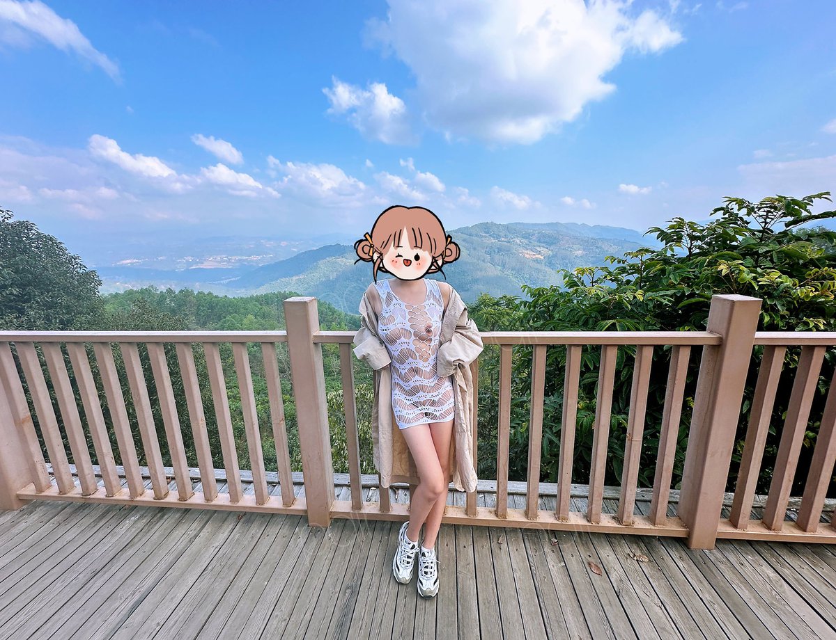 第一次体验露出，还是请路人帮忙拍照
#母狗 #反差 https://t.co/BHqPEdrNSc