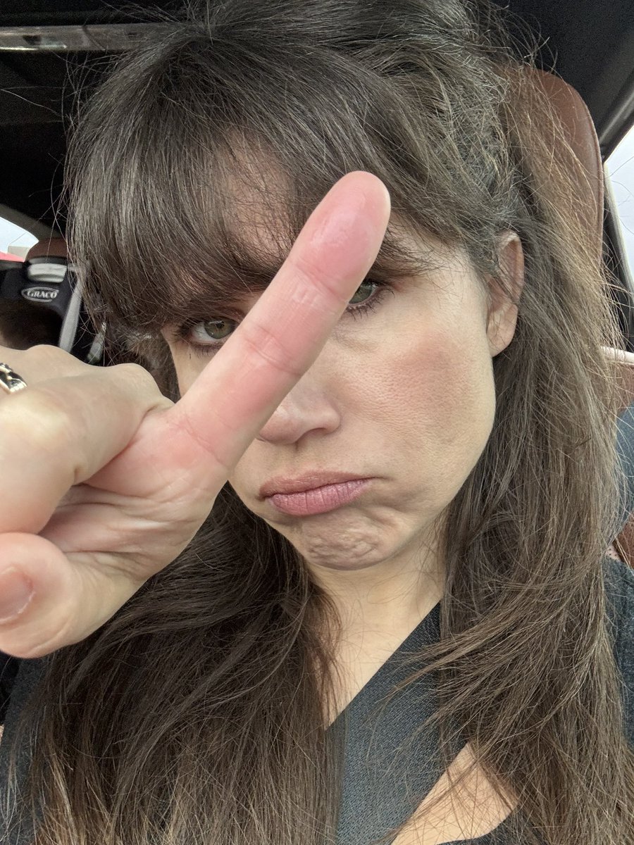 Roxy Rodbeck tweet media