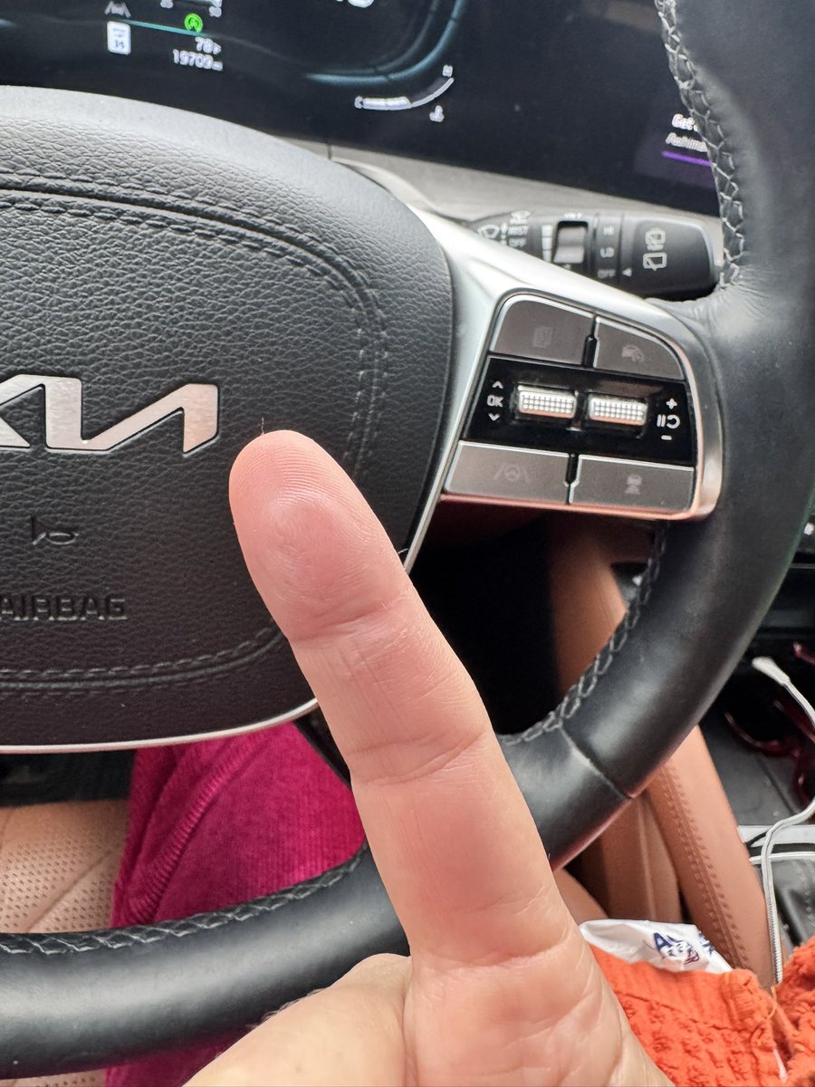 Roxy Rodbeck tweet media