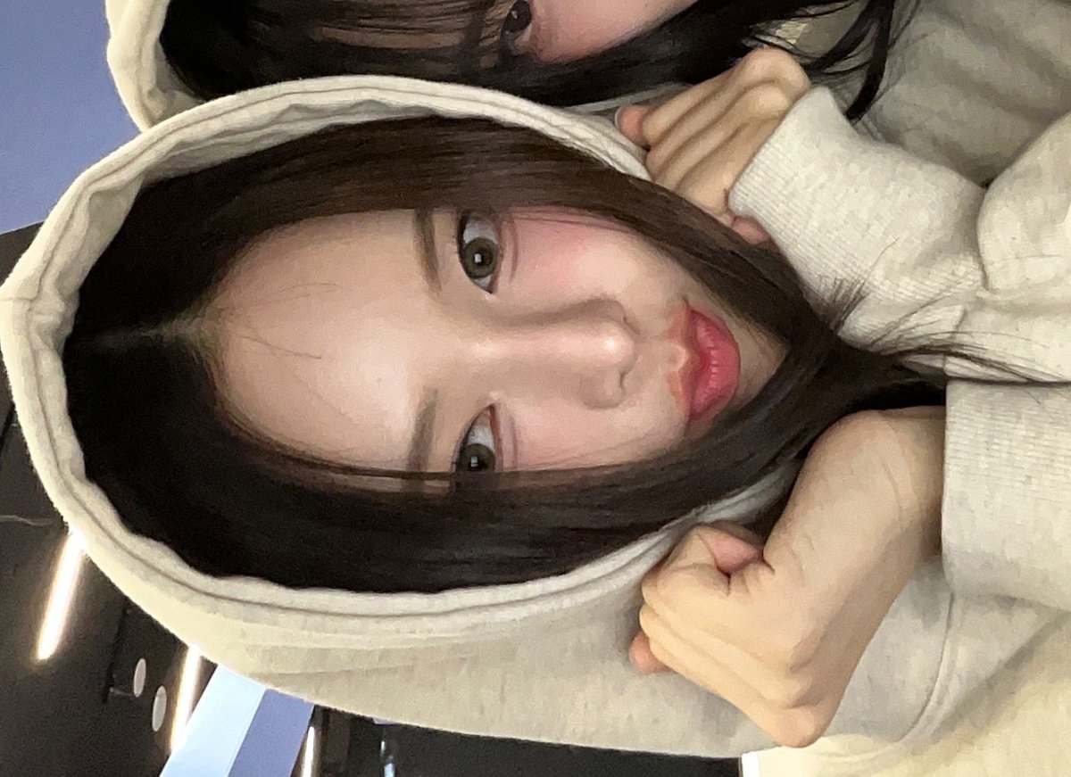 jimdeuk2's tweet photo. 방지민 생긴거누가봐도고양이인데
가끔     “ 애햄력 ”    이라는게나올때가잇음
난 그때를사랑함... https://t.co/pCG0b8doIQ