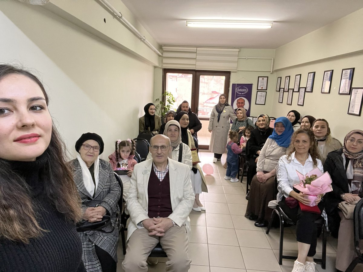 Hafize Tekbaş tweet media