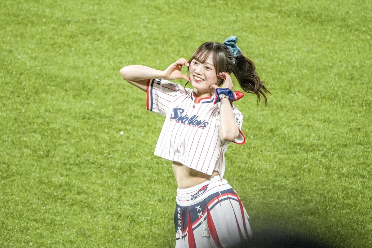 l7xhdk0's tweet photo. みにいちゃんほんと可愛くて可愛いんです😭💘
←語彙力無
250403 @ 明治神宮野球場
#swallows #passion #MINII https://t.co/5GtQN7HS5P