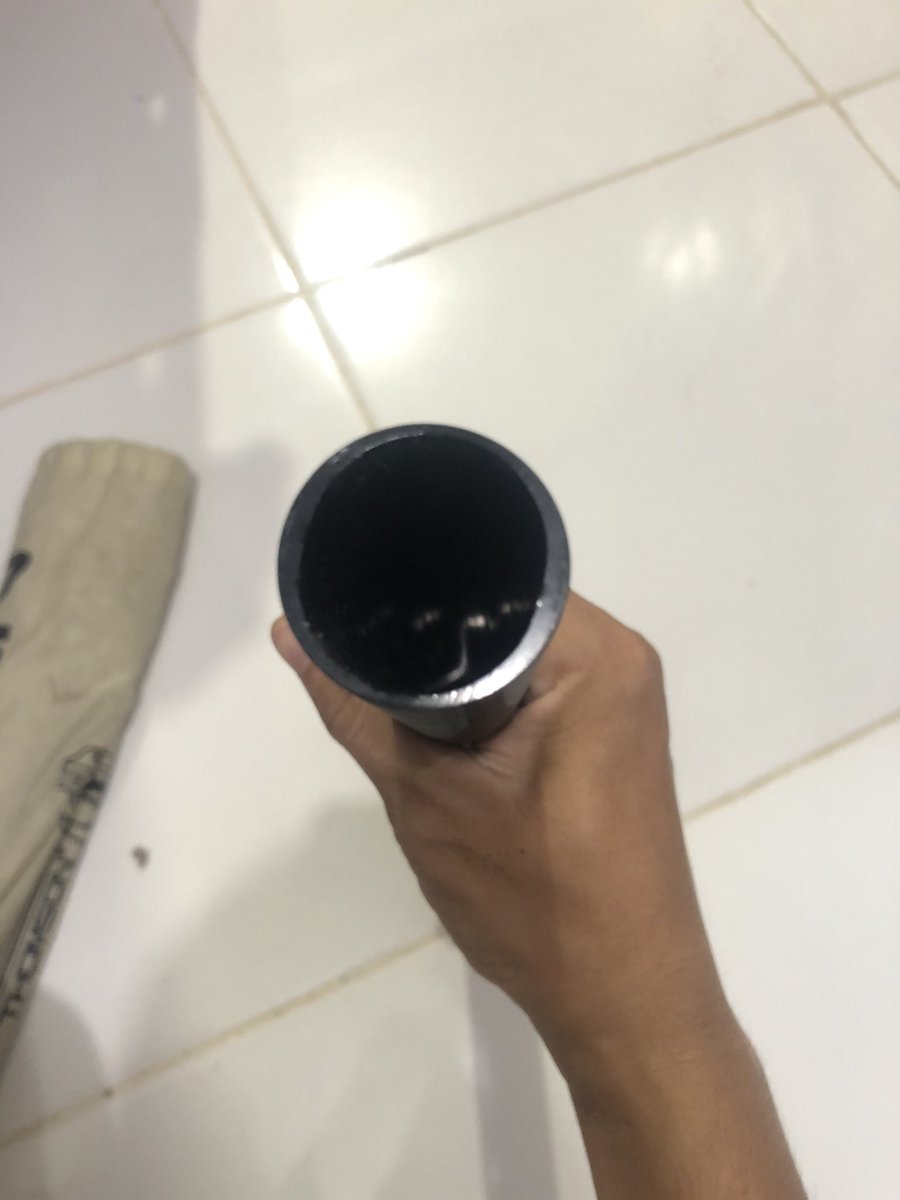 Ade Risyuan tweet media