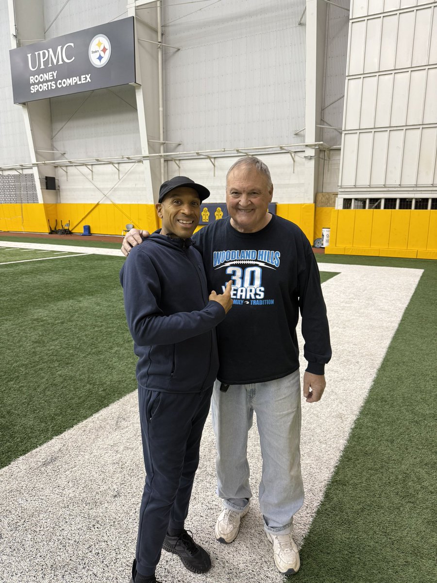 2Tenths Speed & Agility (@210ths) on Twitter photo Last Night I got to hear some Legendary Stories from the Legend George Novak <a href="/WoodyHigh/">Woodland Hills FB</a>. <a href="/michaelemcmahon/">Mike McMahon</a>. <a href="/WPIAL_Insider/">WPIAL Insider</a>. <a href="/PA_TodaySports/">PA Today</a>. <a href="/PghSportsNow/">Pittsburgh Sports Now</a> . <a href="/BREAL412/">Brad Everett</a> <a href="/wpialsportsnews/">WPIAL Sportsmen</a>. <a href="/Cover3_ATH/">Cover Three Athletics</a> Last Night I got to hear some Legendary Stories from the Legend George Novak <a href="/WoodyHigh/">Woodland Hills FB</a>. <a href="/michaelemcmahon/">Mike McMahon</a>. <a href="/WPIAL_Insider/">WPIAL Insider</a>. <a href="/PA_TodaySports/">PA Today</a>. <a href="/PghSportsNow/">Pittsburgh Sports Now</a> . <a href="/BREAL412/">Brad Everett</a> <a href="/wpialsportsnews/">WPIAL Sportsmen</a>. <a href="/Cover3_ATH/">Cover Three Athletics</a>