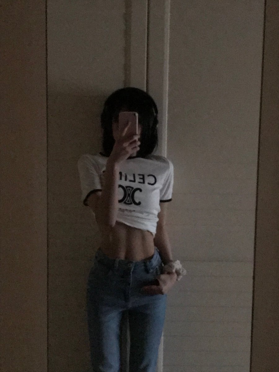 베모나 tweet media