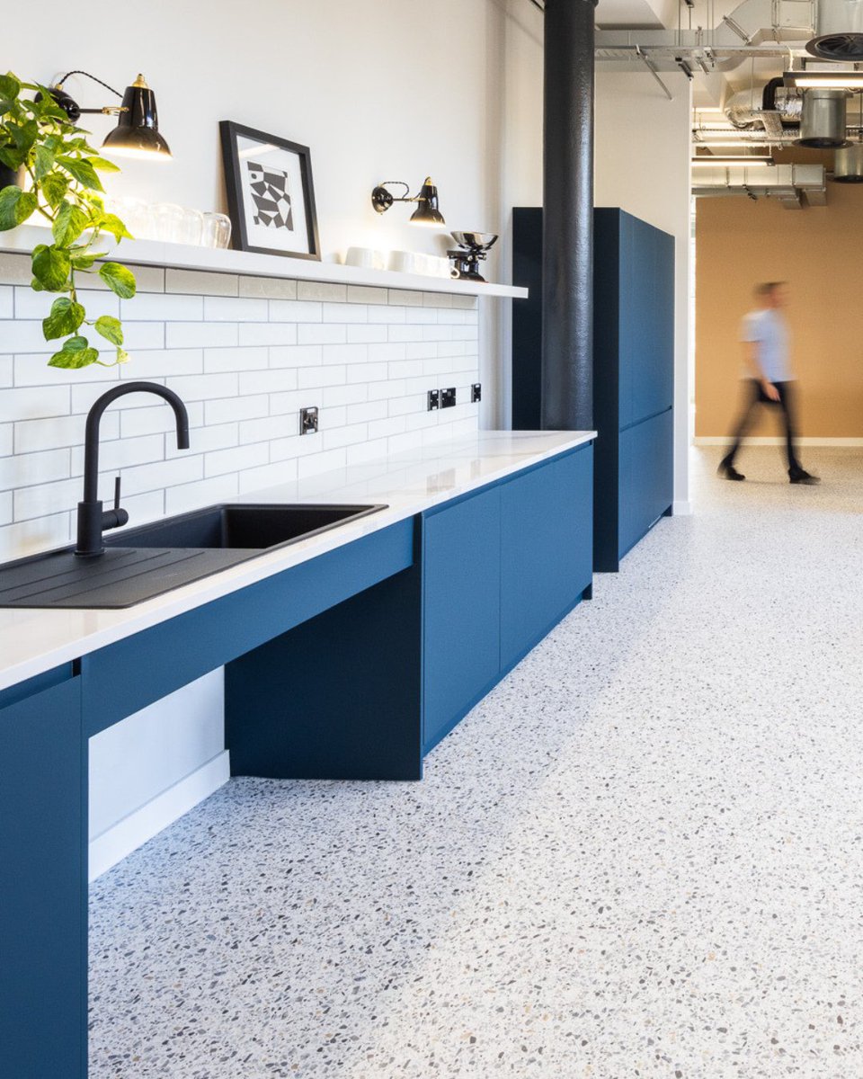 What does it really mean to move from commercial to residential design?

Naomi Wheeler, UK Designer in Residence at Swatchbox, shares the nuances of this shift after eight years in commercial interiors.

swatchbox.com/blog/From-Boar…

#Swatchbox #DIR #InteriorDesign