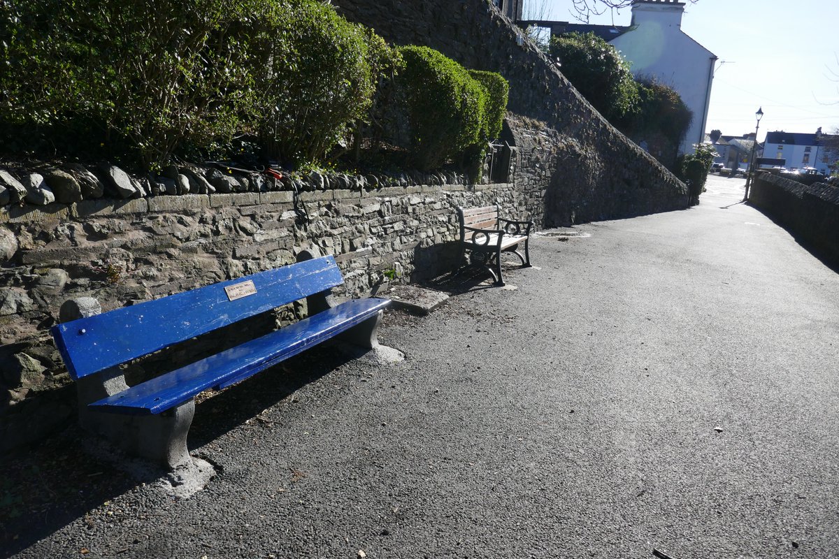 TheLengthsman's tweet photo. I had to be the 1st person to try it out 
#Benchman
#Ulverston https://t.co/xSV8KWBkMB