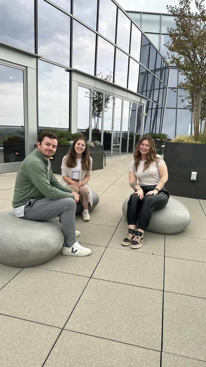 TheeDigital's tweet image. The End of SEO As We Know It&quot; by @iPullRank brought 🔥 insights into the future of search, AI, and content.
We’re leaving inspired—and a little obsessed with structured data. Thank you @techseoconnect and everyone who made this happen! 

#SEO #SearchMarketing  #TechSEOConnect