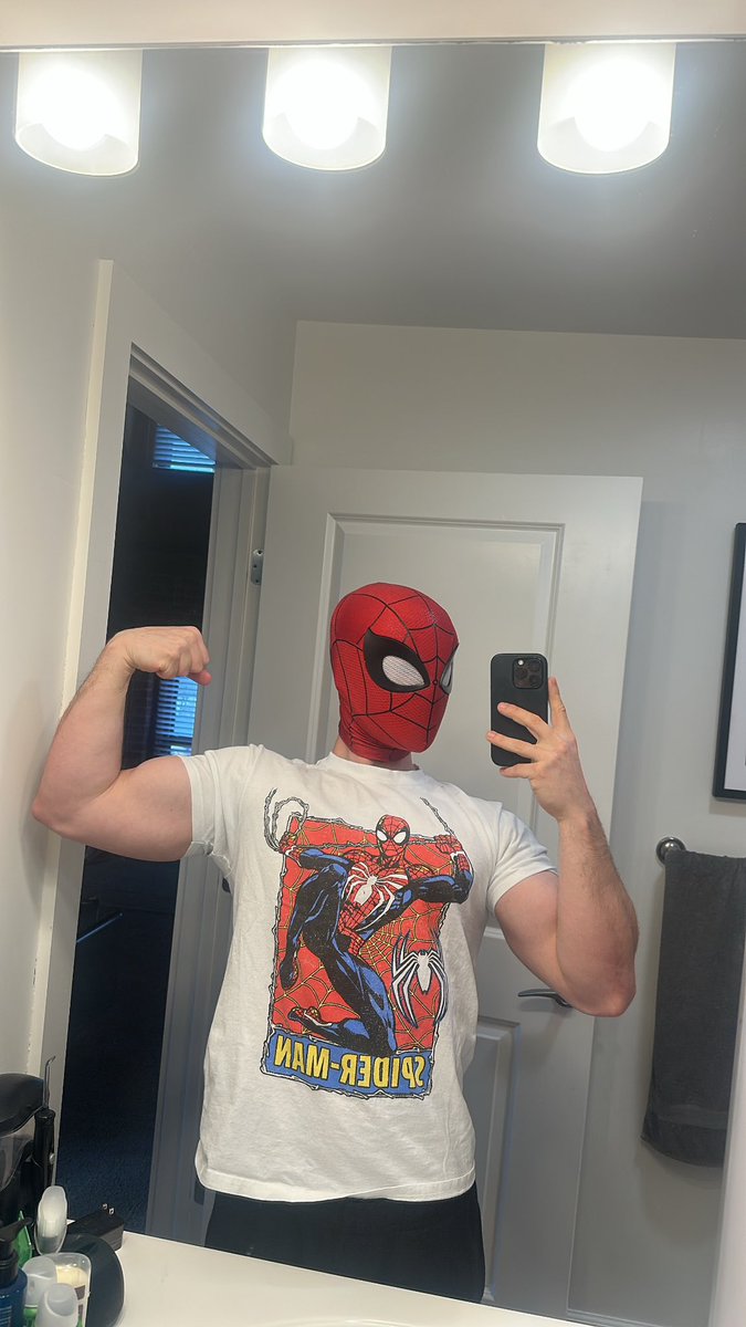 SWebhead's tweet image. Bathroom pics.™️

#spiderman