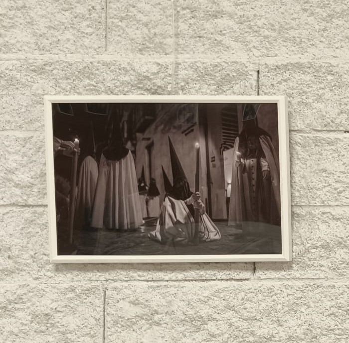 🟥Ya está abierta la Exposición colectiva de <a href="/focogranada/">FOCOGRANADA</a> sobre la #SemanaSanta de #Granada en <a href="/canalsurgranada/">CanalSur Granada</a> 

📍 C/ Laguna de Aguas Verdes, 15 - Bola de Oro

👉🏻 Abierto durante todo el día 

<a href="/canalsur/">CanalSur</a> <a href="/CanalSurRadio/">Canal Sur Radio</a> 

📸 <a href="/aortegafoto/">Foto Alberto Ortega</a>