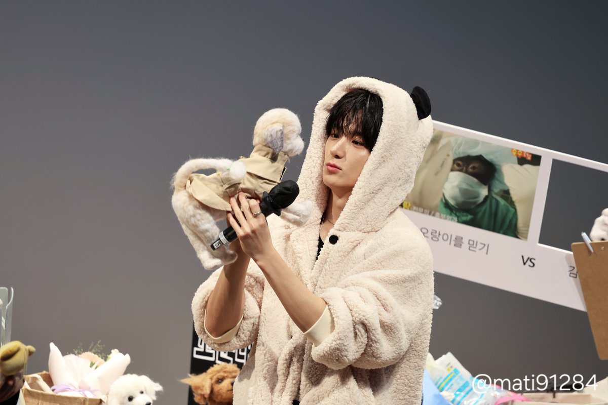 재니 tweet media