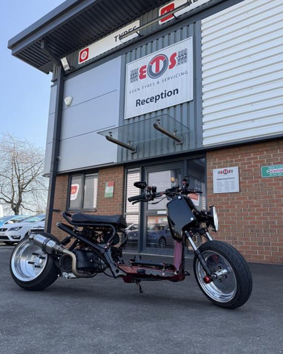 Have you ever seen one of these before?!

Neither had we—until today! This is a Honda Zoomer custom 🏍️

It only popped in for a tyre pressure check, but we had to get a few pics before it left 📸

#honda #zoomer #ruckus #burton