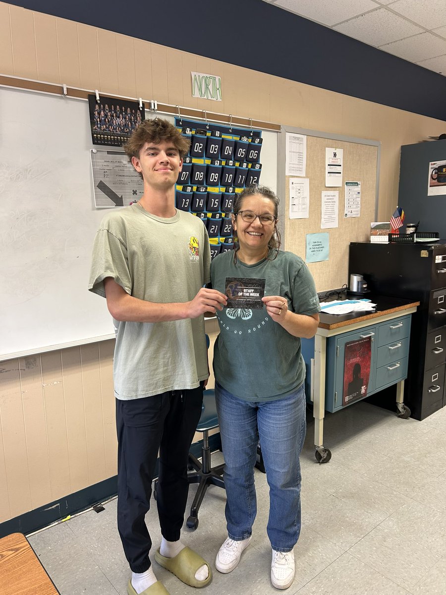 Keller Indian Basketball (@kellerboysbball) on Twitter photo Sophomore Corbin Hamm chose Mrs. Ban as our STAFF OF THE WEEK!!!
#thankfulthursday #1percent #kellerbasketball
Thank you so much Mrs.Ban for all you do for our students!!
<a href="/KISDAthletics/">Keller ISD Athletics</a> <a href="/KHSIndianNation/">Keller High School</a> <a href="/MrsSimmonsKHS/">Lisa Simmons</a> Sophomore Corbin Hamm chose Mrs. Ban as our STAFF OF THE WEEK!!!
#thankfulthursday #1percent #kellerbasketball
Thank you so much Mrs.Ban for all you do for our students!!
<a href="/KISDAthletics/">Keller ISD Athletics</a> <a href="/KHSIndianNation/">Keller High School</a> <a href="/MrsSimmonsKHS/">Lisa Simmons</a>