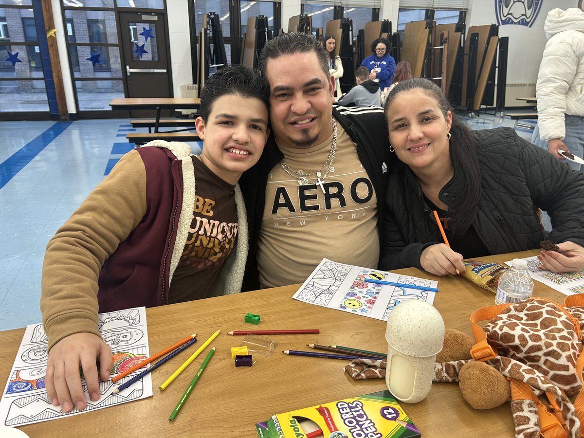 💙Ms. LaPorta’s ENL/ELA Class 🤍 tweet media
