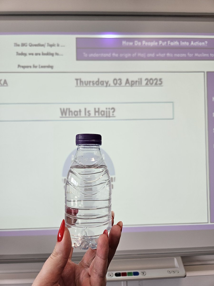 ReHawthorne's tweet photo. Very exciting RE day - getting to teach my hajj lesson with my new acquired zamzam water from one of my lovely tutees! https://t.co/JmQrONVtQx