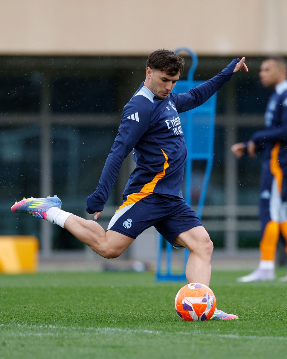 Real Madrid C.F. 🇫🇷 tweet media