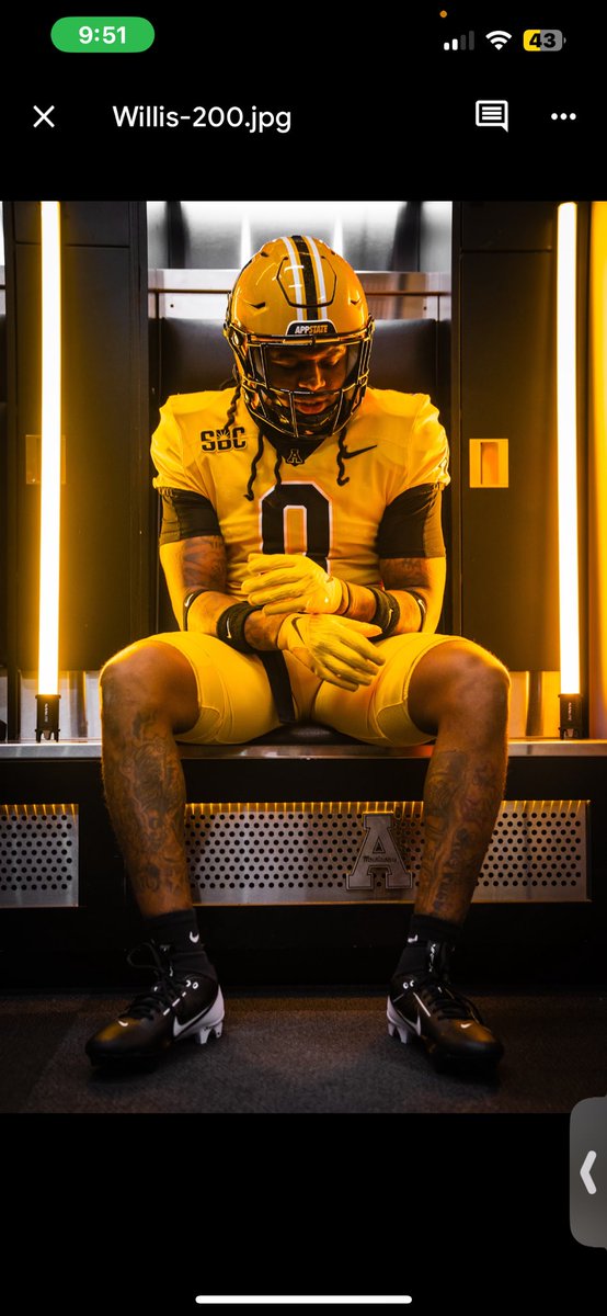 Let’s work 🤝🏾💯 <a href="/CoachDjSmith/">DJ Smith</a> <a href="/Dowell_Loggains/">Dowell Loggains</a> <a href="/AppState_FB/">App State Football</a> <a href="/WestonScambler/">AppStateNews</a>