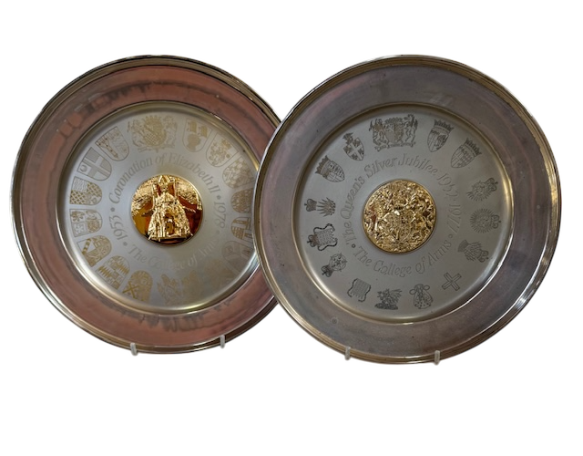 twauctioneers's tweet photo. Collectors &amp; Interiors Sale | Tuesday, 8th April at 10am - https://t.co/HwZQhi8fBm https://t.co/R8RQxgwkyY