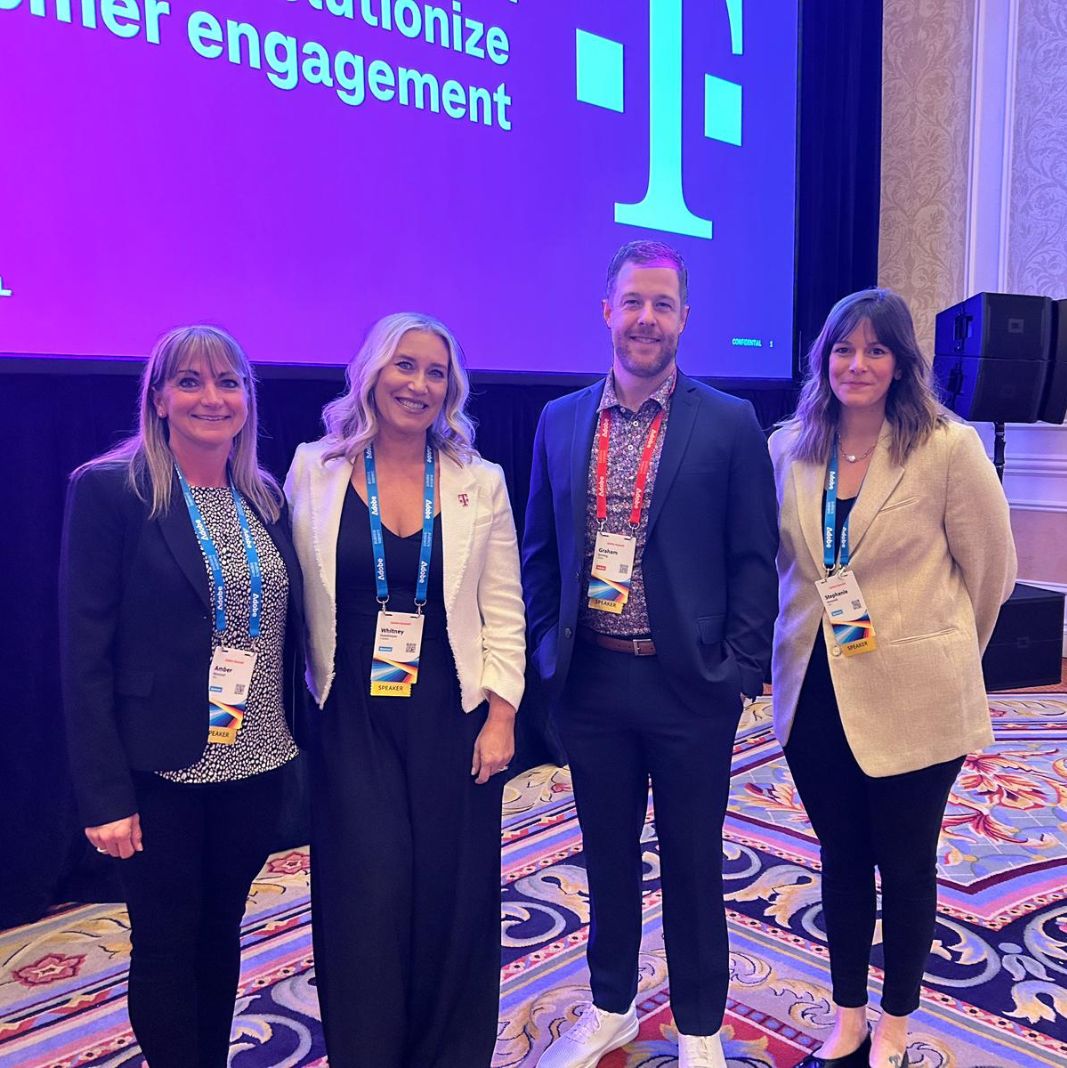vml_global's tweet image. AI meets CX. 

From Agentic AI to Commerce Cloud, discover how these game-changing innovations are reshaping customer experiences. 

See our key takeaways from @Adobe Summit 2025: vml.com/insight/adobe-… 

#AdobeSummit #WeAreVML #VMLEnterpriseSolutions