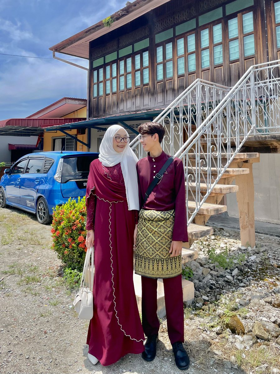 chois7n_'s tweet image. Day 1 Raya With Wife❤️