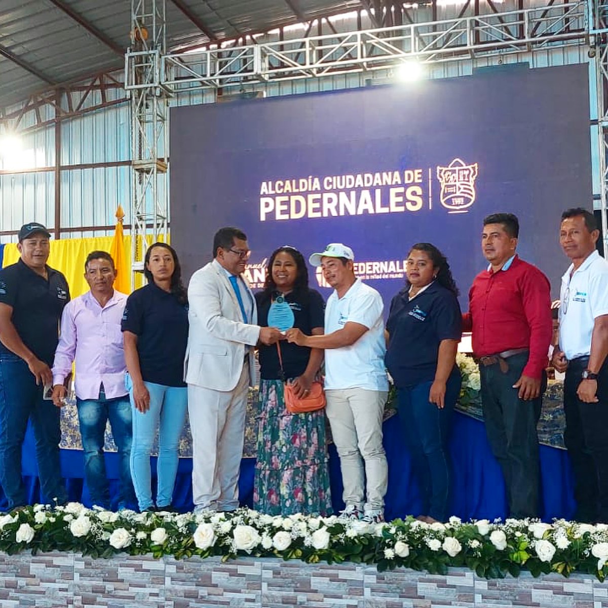 isospam_'s tweet photo. 📷 ¡Pedernales celebró 33 años de cantonización! El pasado lunes 31 de marzo, el @GADMPedernales  reconoció al Proyecto ISOSPAM por su compromiso con la #innovación y #sostenibilidad en la pesca artesanal. Un ejemplo de inversión y superación que nos llena de orgullo.  #fairprice https://t.co/ngNhxWXdab
