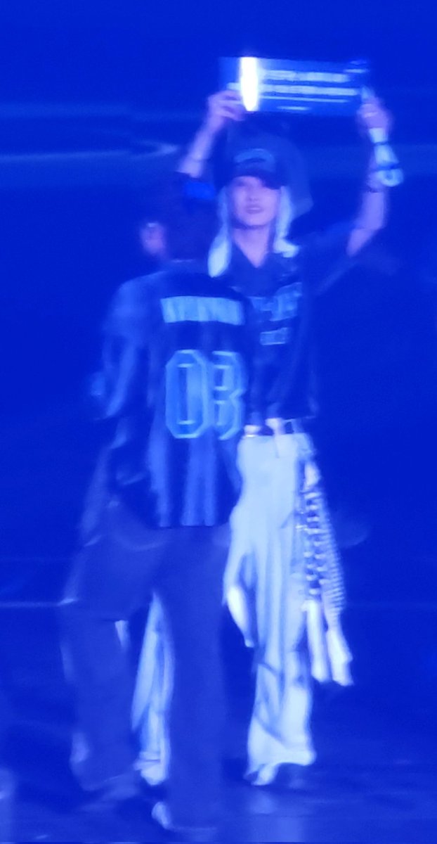 브러더~~ 생일 축하휴~~~
건강해야뒤유~~
주말에 만나유~~
#4랑둥이_은혁아_4랑해