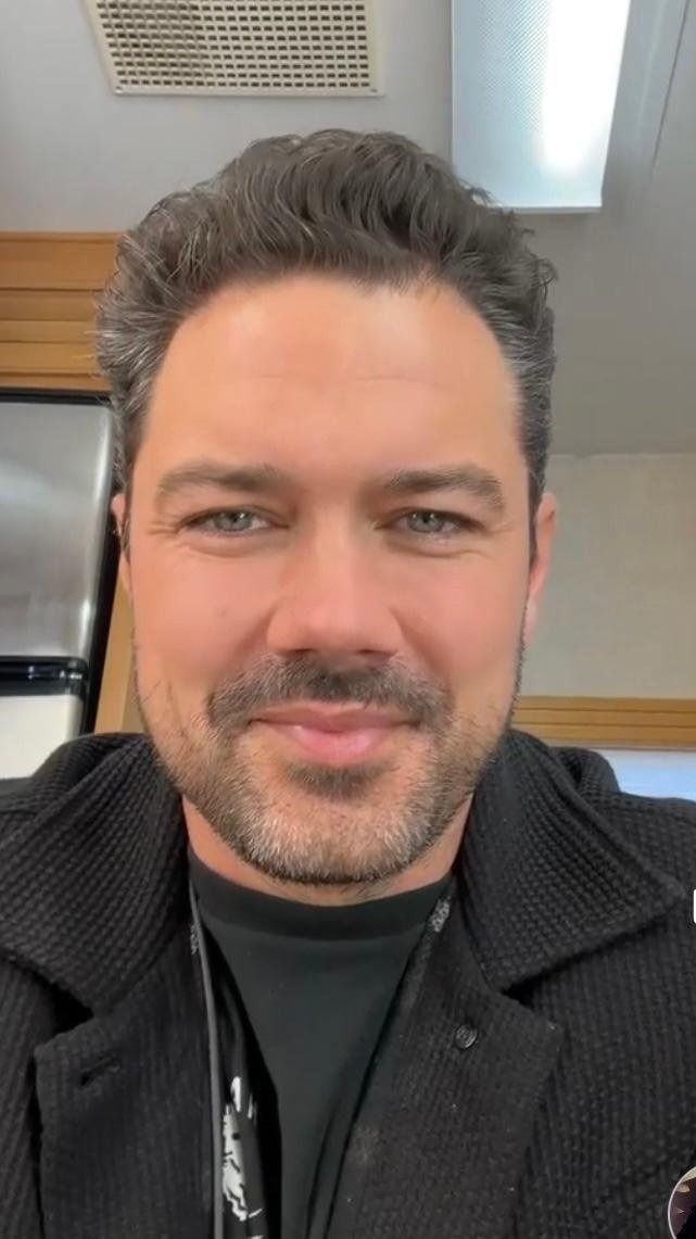 Feeling good today🤗
Do well to stream my movies, #fourthdown&amp;love