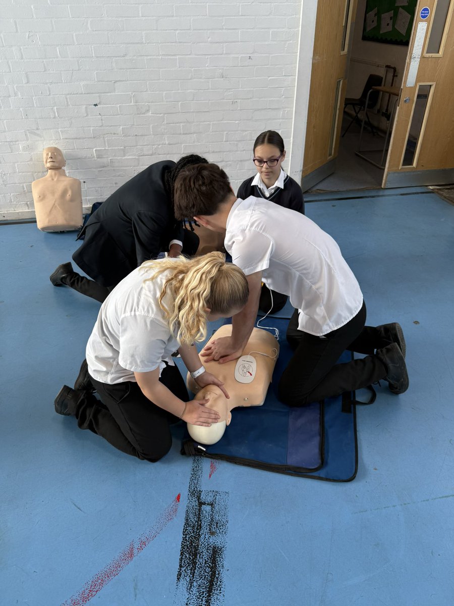 SpringwestAcademy PE tweet media