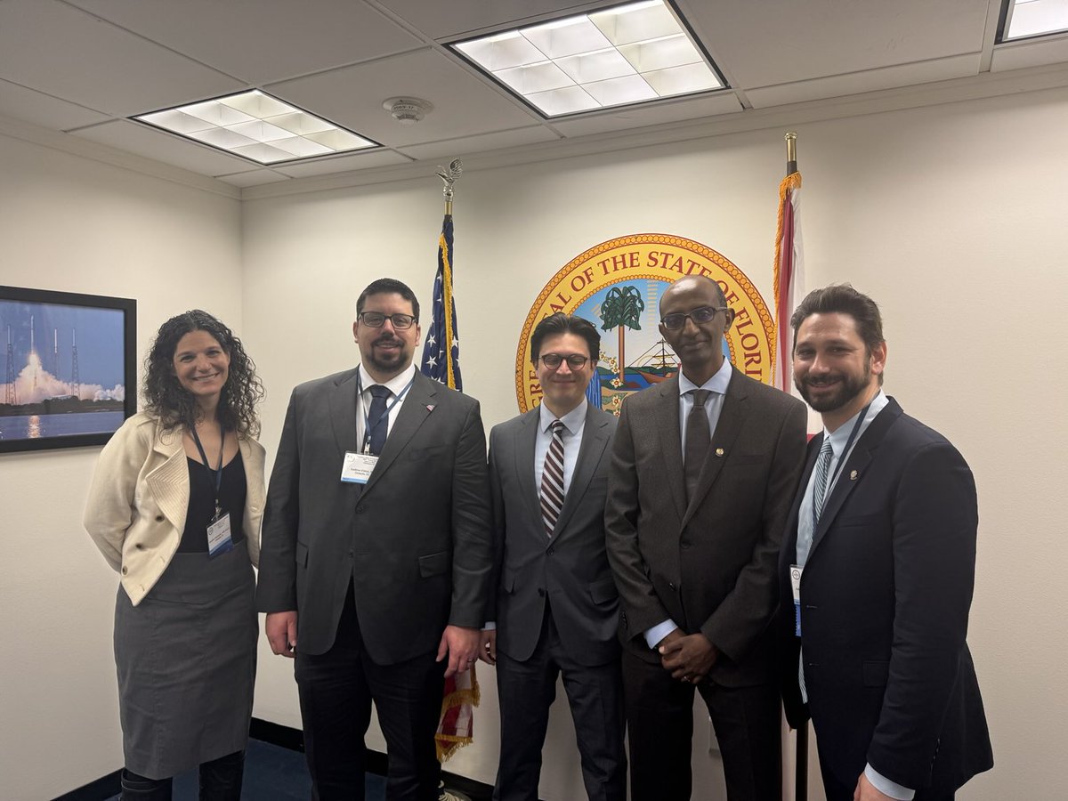 Jennifer Seminerio (@jensemineriomd) on Twitter photo So excited for <a href="/SenAshleyMoody/">Senator Ashley Moody</a> and grateful to <a href="/AmCollegeGastro/">ACG</a> for organizing #ACGAdvocacyDay2025 giving us <a href="/AndrewEldenMD/">Andrew Elden MD</a> <a href="/DrAdamLessne/">Adam Lessne</a> and Sam Giday the chance to advocate for GI while meeting with our new senator! So excited for <a href="/SenAshleyMoody/">Senator Ashley Moody</a> and grateful to <a href="/AmCollegeGastro/">ACG</a> for organizing #ACGAdvocacyDay2025 giving us <a href="/AndrewEldenMD/">Andrew Elden MD</a> <a href="/DrAdamLessne/">Adam Lessne</a> and Sam Giday the chance to advocate for GI while meeting with our new senator!