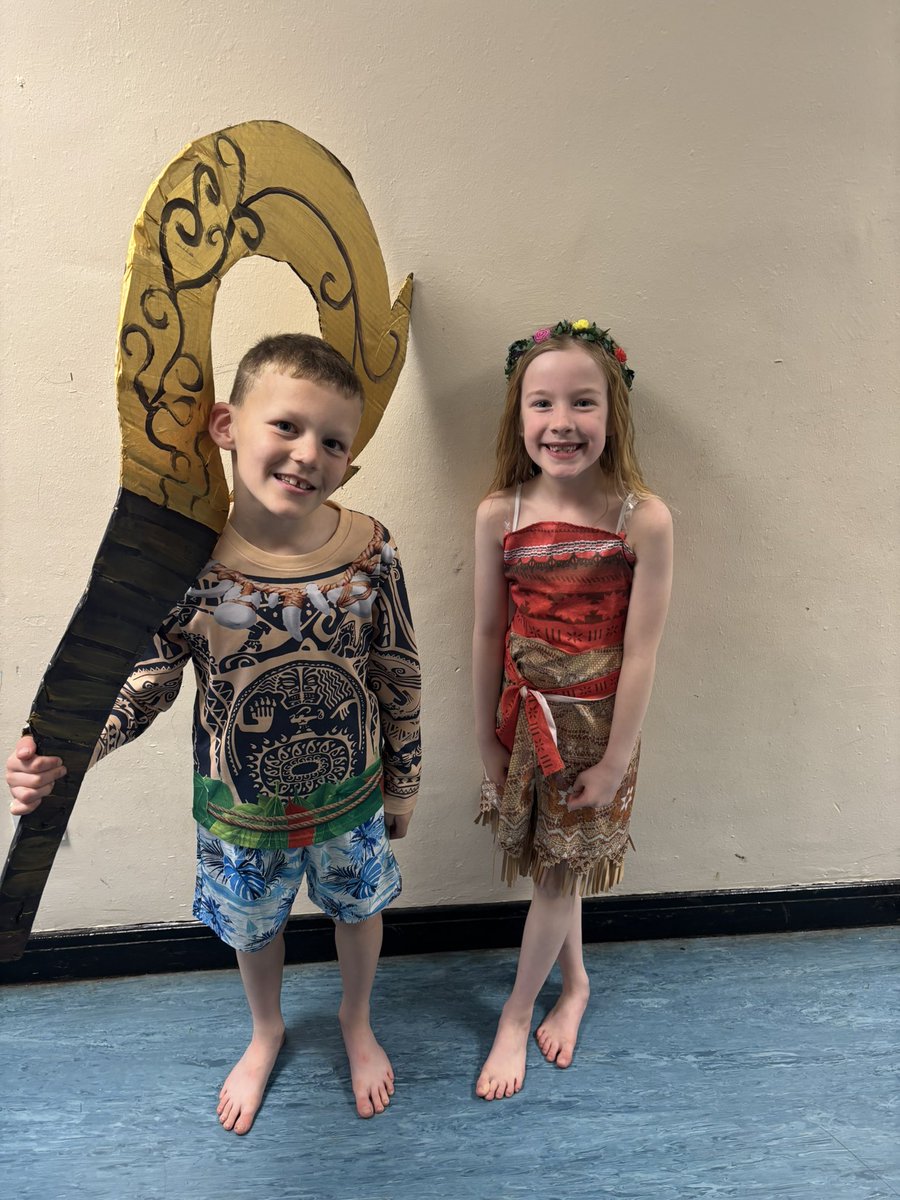 A big well done to everyone for your hard work and 3 fantastic performances of Moana! We also had a couple of pupils who had to stand in for other roles on the day and did a super job! Enjoy your holidays!!!